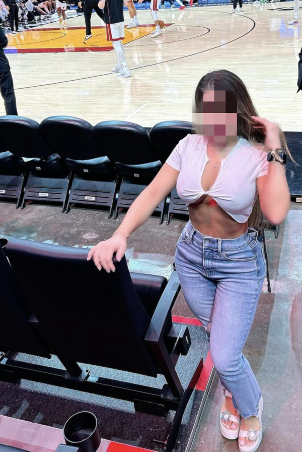 SOLO SALIDAS ULTIMA SEMANA colombiana fiestera actitud de novia guarra