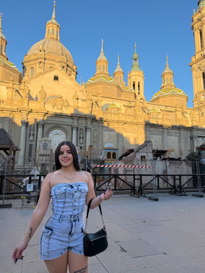 ZORRA VICIOSA ADICTA AL SEXO FIESTERA DE LUJO ANDORRA LA VELLA