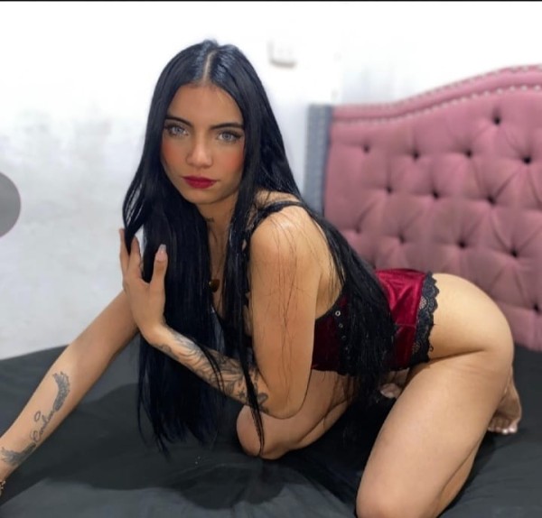 Isabella colombiana caliente