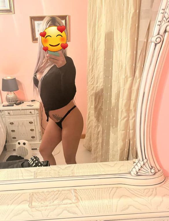 Rusa jovencita recibo sola fiestera 742022983