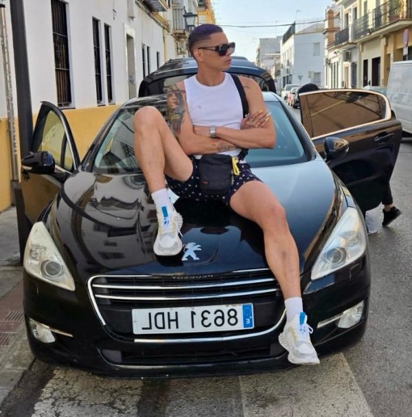 MODELO Y ACTOR PORNO RECIÉN LLEGADO DE VENEZUELA