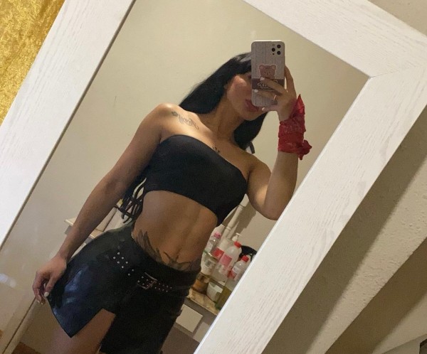 Hermosa y atractiva latina en tu ciudad