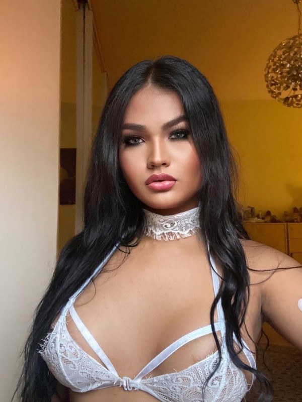 PLAYA DE SAN JUAN NEW ALEJA ACTIVA PASIVA DISPONIBLE SEXTING PRESENCIAL