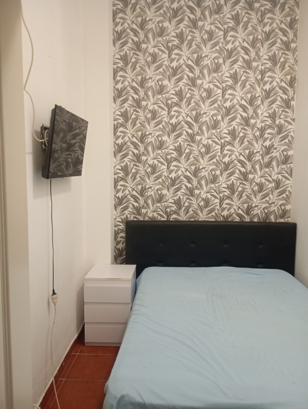 ALQUILER DE HABITACIONES ZONA CENTRICA 150€