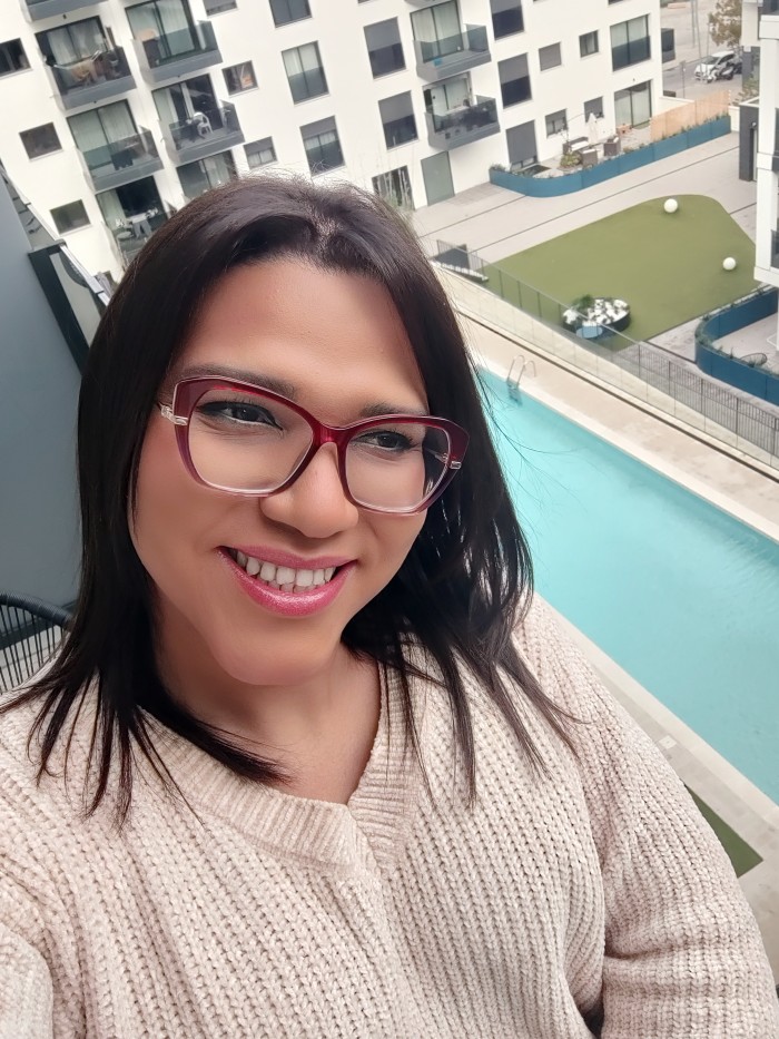 Nena venezolana fogosa complaciente fiestera