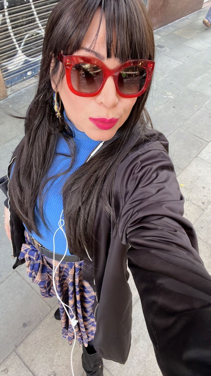 MAMY POPPERS RICOS MAMADA A PELO