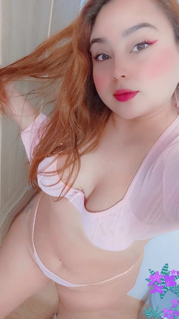 Jhoa curvy lista para complacerte cariño