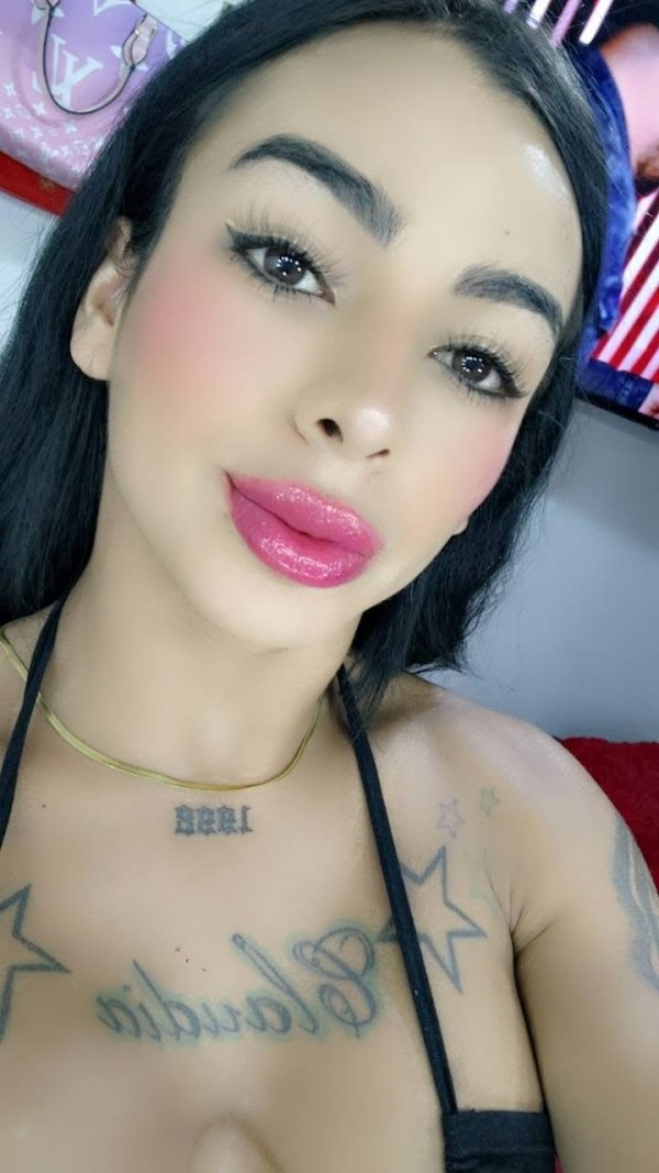 Trans lechera vergona y fiestera en Fuengirola