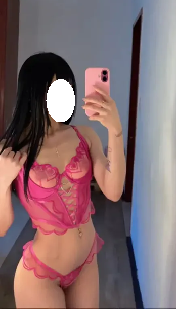 CAPRICHOSA ESPERANDO QUE LA CONCIENTAS