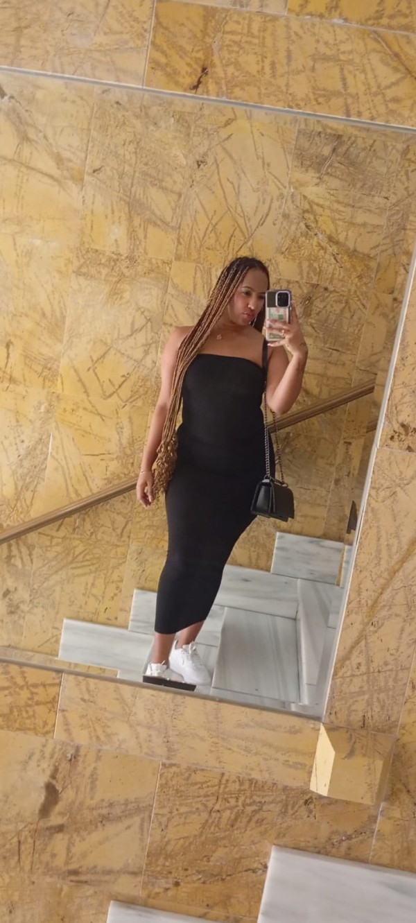 2 amigas MUY MORBOSAS con ganas de jugar!!!