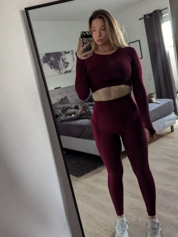 Soy Adriana Nueva en Barcelona HOSPITALET DE LLOBREGAT ESPERO CONOCERTE