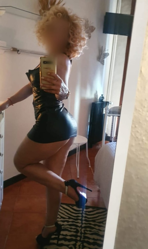 ESPAÑOLA SENSUAL ELEGANTE Y COQUETA EN IRUN