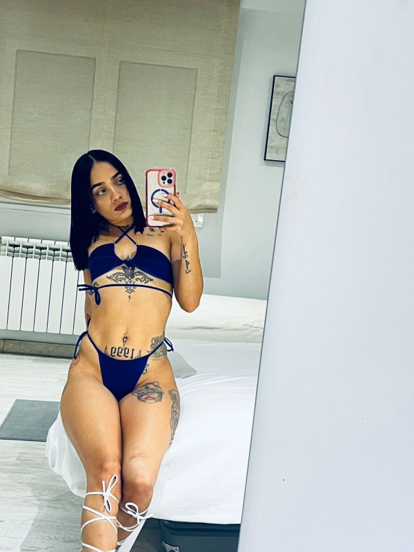 ¡LATINA COMPLACIENTE! PURO MORBO Y SEXO A TOPE