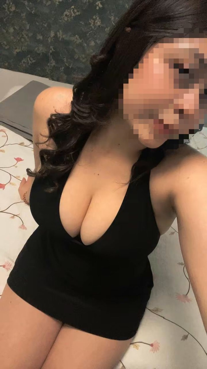 RELAX Y DIVERSIÓN, GABY UNA HONDUREÑA ENCANTADORA