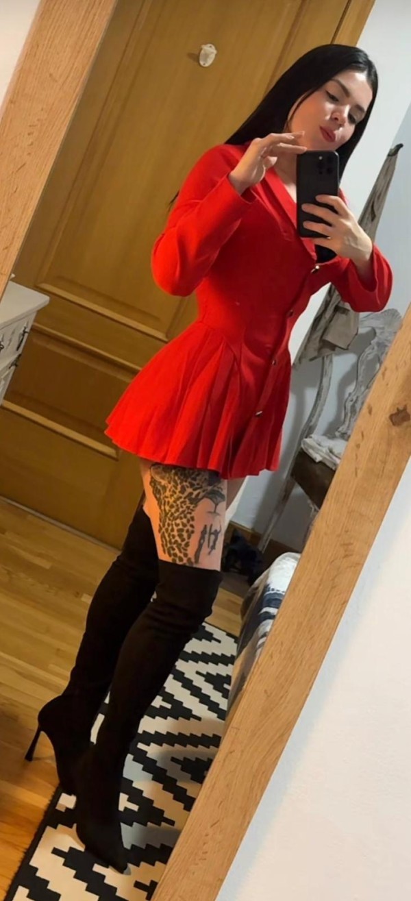 DULCE MARIA TE COMERÉ MUY RICO LA POLLA!!