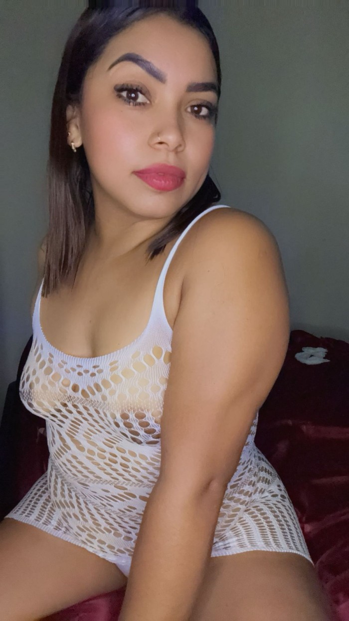 DAME LENGUITA EN MI CHCOCHITO PALPITANDO