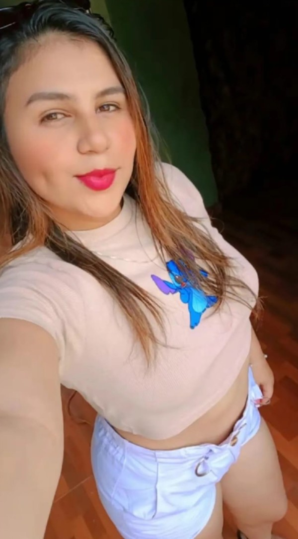 EL DULCE ENCANTO DE UNA PARAGUAYA CON KATALINA