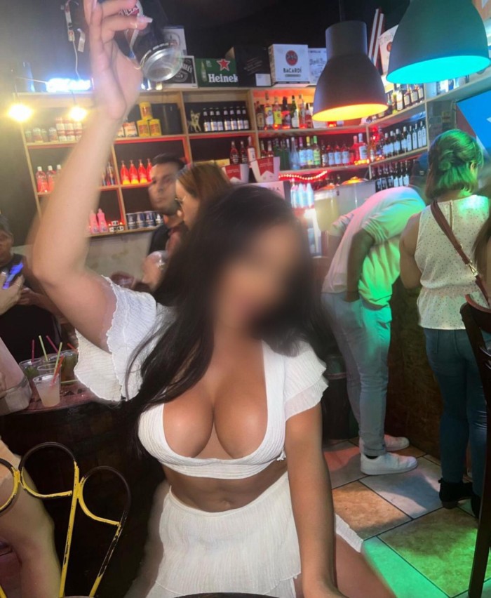 Colombiana por primera vez en tu cuidad