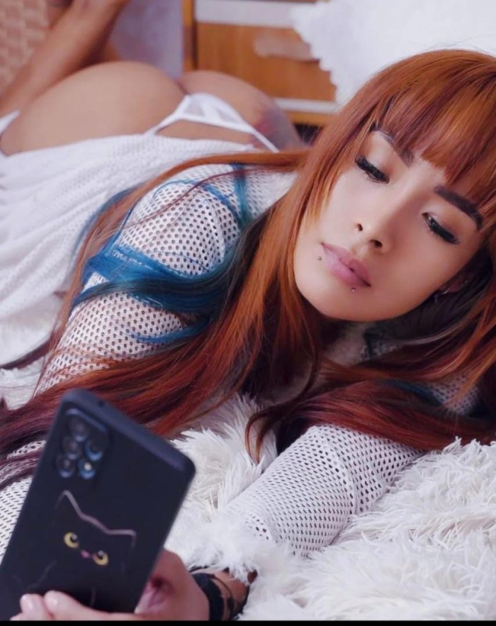 MUJER DE COÑO CALIENTE DESEANDO FOLLAR