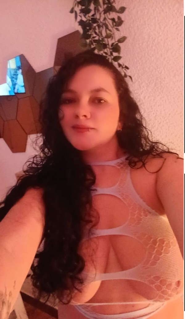 ZAFIRO ESCORT DE LUJO