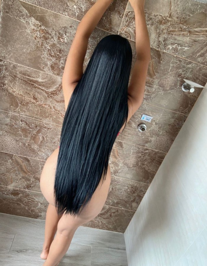 SU NIÑA TRAVIESA 24 AÑOS PAMPLONA 24/7