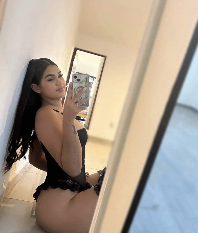 Colombiana mamasita en domicilio super rápido