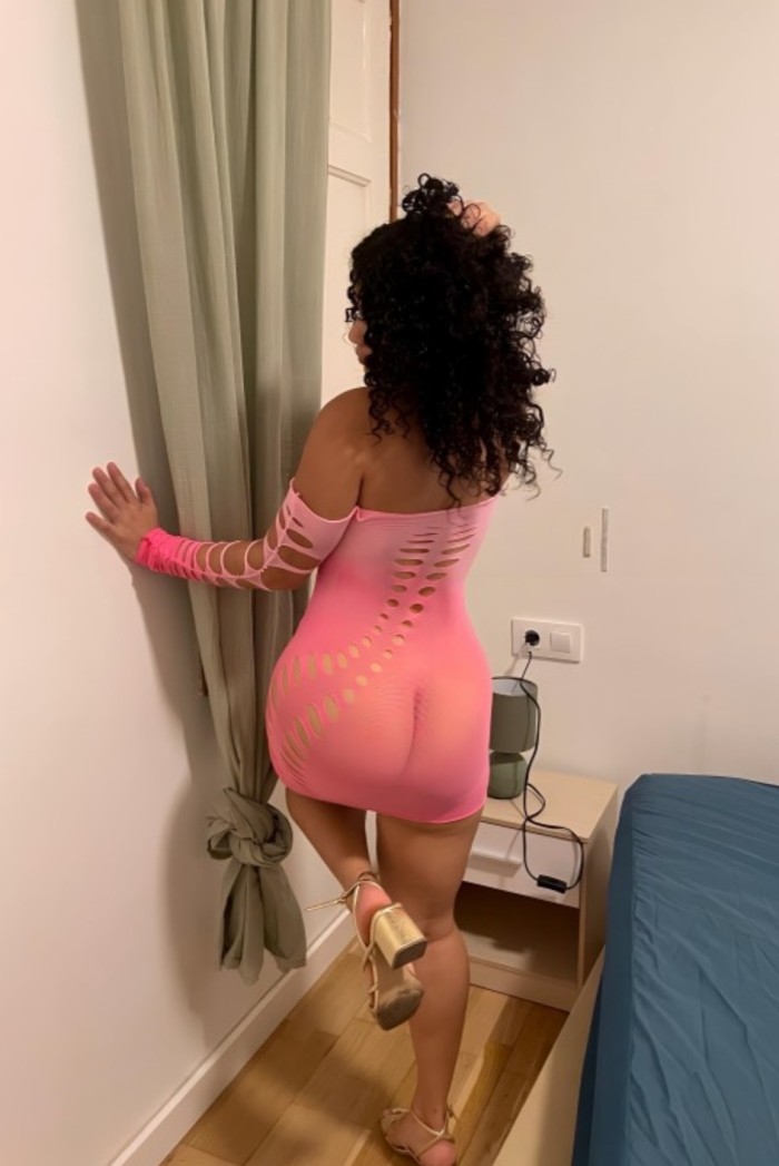 ESTOY SALIDA,CHOCHITO RICO PELUDITO DSD 50€:(ACEPTO BIZUM) MILLADOIRO-AMES.