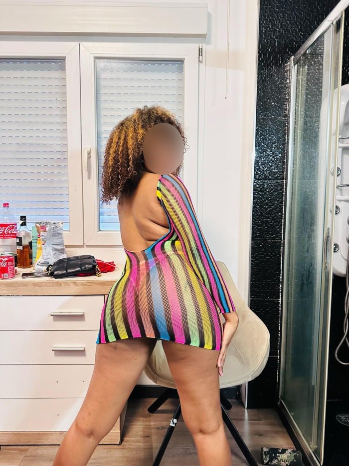 Valeria joven caliente muy fogosa implicada ardiente nueva en VALDEPEÑAS