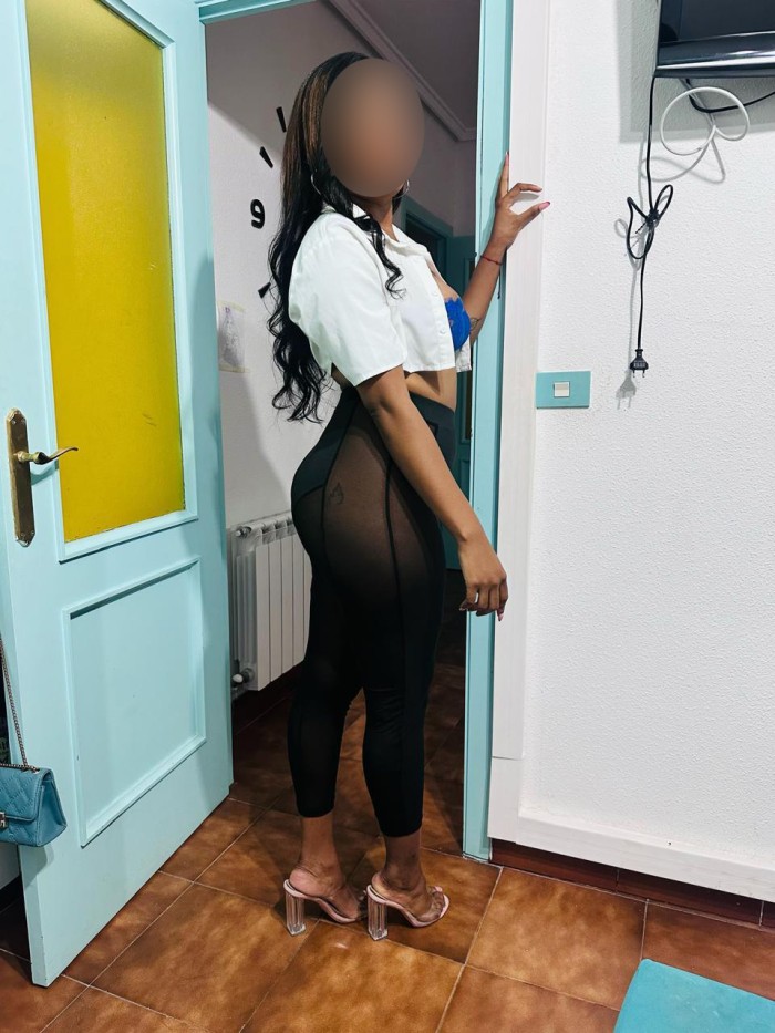 Valeria joven caliente muy fogosa implicada ardiente nueva en VALDEPEÑAS