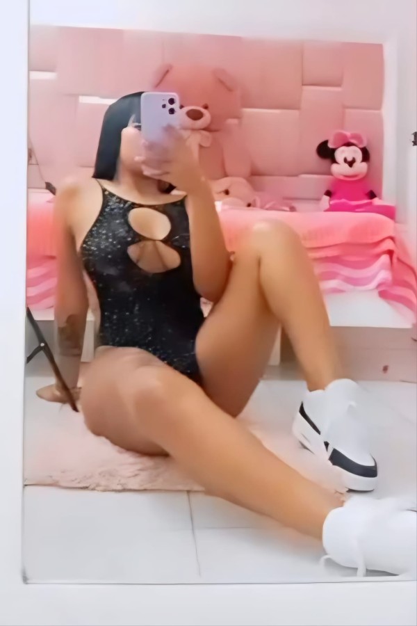 NICOL LA MAS VICIOSA Y FIESTERA TE COMERE ENTERO