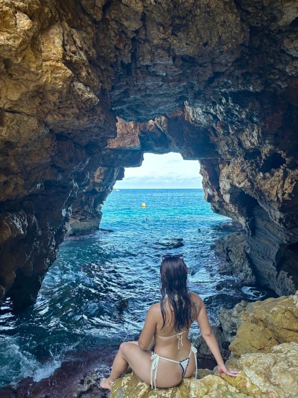 ALAIA, JOVENCITA LATINA DE 22 AÑOS REAL INDEPENDIENTE