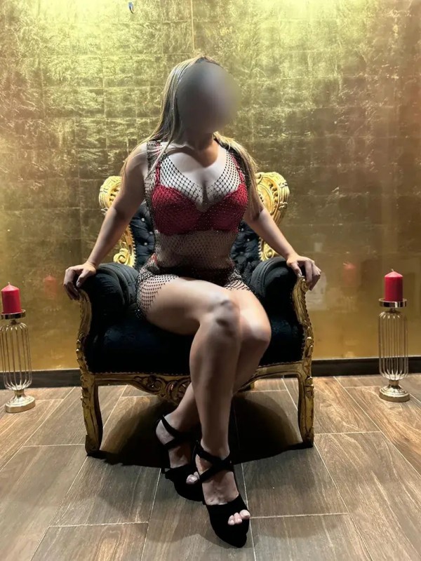 LUCIA Tentacion discreta
