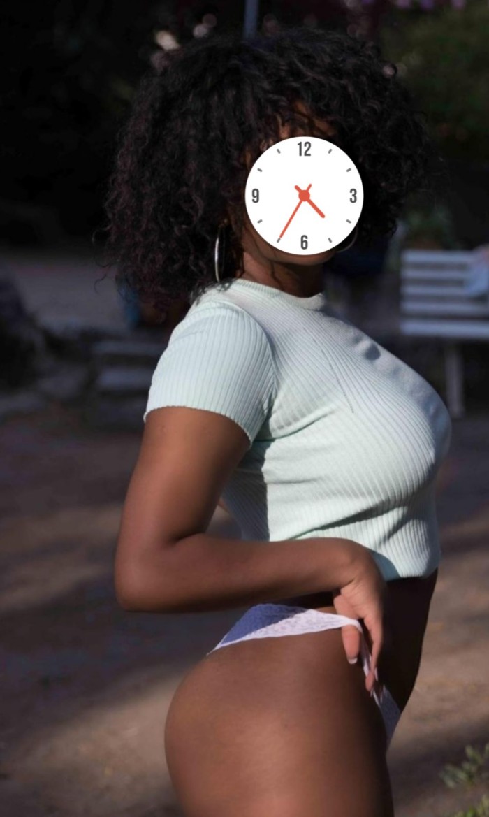 Brasileña morenita muy cachonda en El Ejido