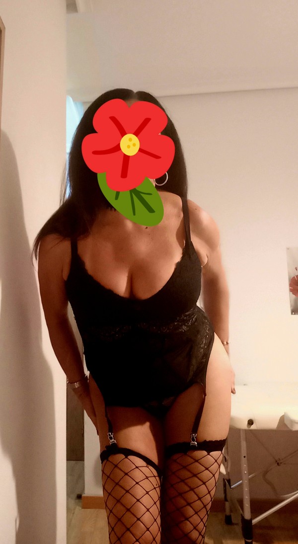 SOY UNA ESCORT, SÚPER SENSUAL Y FIESTERA SI TE GUSTA A MI ME PONES MÁS..
