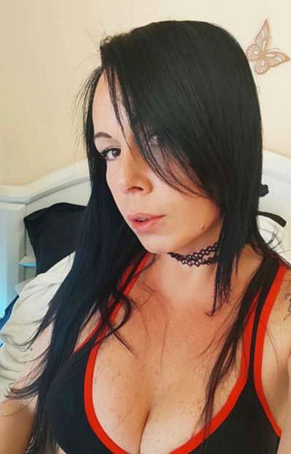 PELE BLANQUITA CON PECAS , CULAZO TRAGÓN FOTOS, 100% REALES