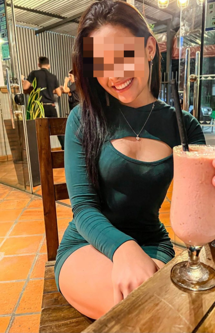 FLAQUITA GUAPA FOTO REALES 19 AÑOS