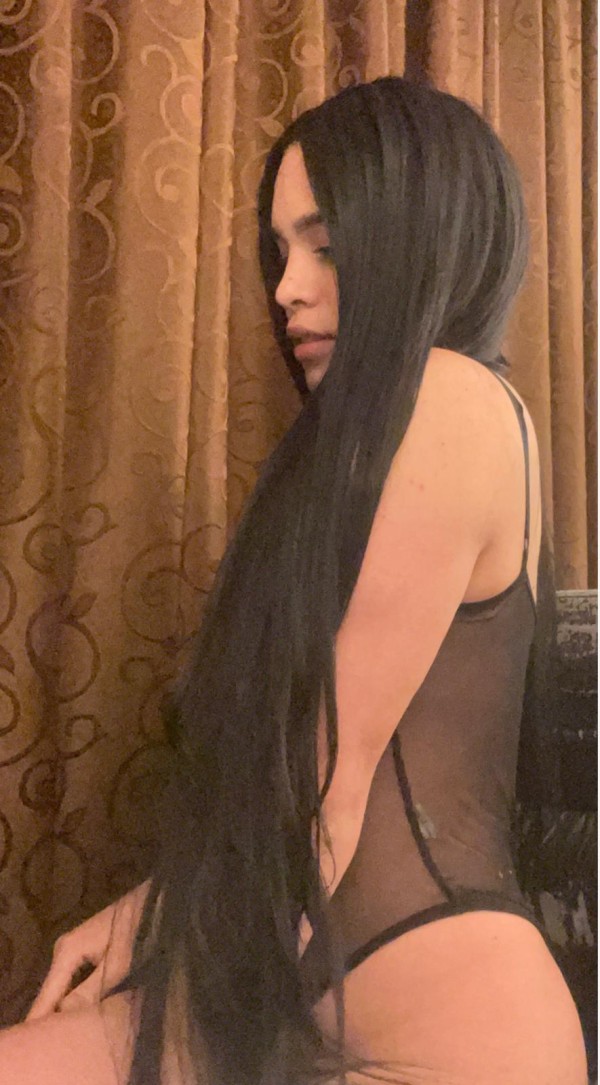 TRANSEXUAL EXPERTAagradable hermosa. con experiencia. VEN Y DISFRUTA