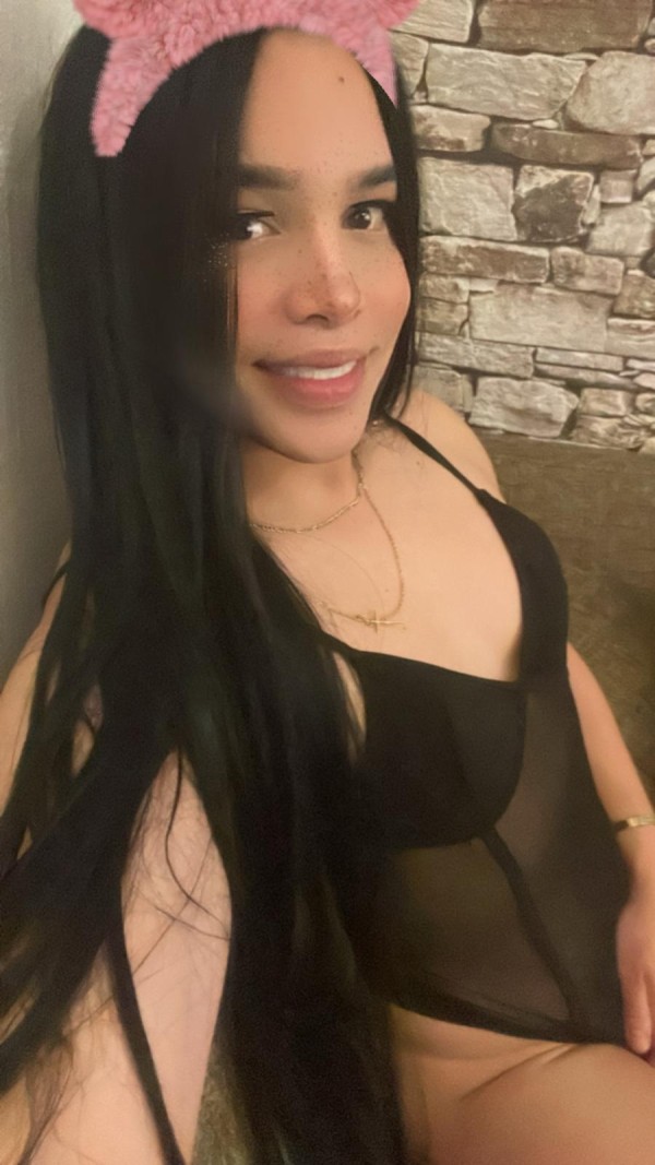 TRANSEXUAL EXPERTAagradable hermosa. con experiencia. VEN Y DISFRUTA