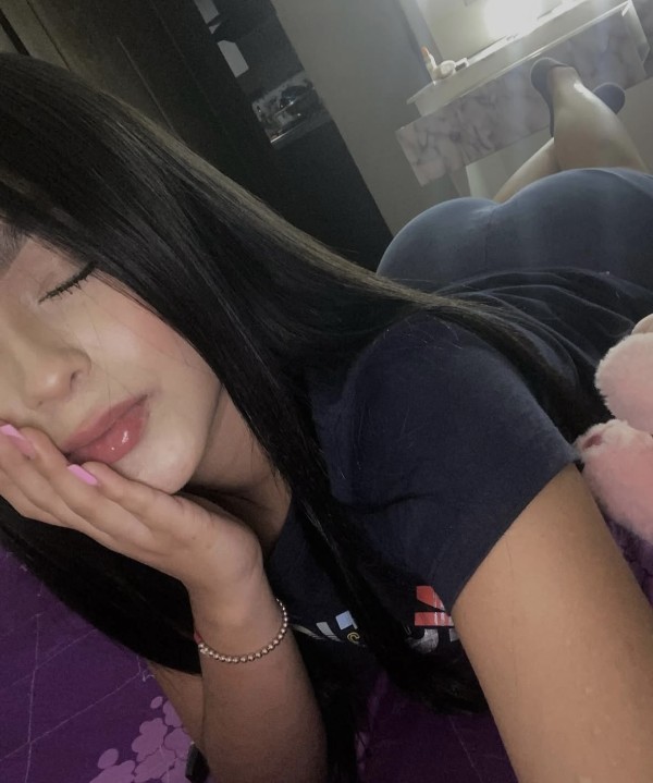 Jovencita recién llegada 22 años