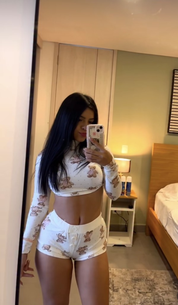 Una de las mejores colombianas novedad implicada y fiestera