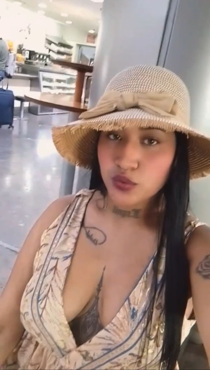 SOFIA LA SENSANCION DE LA CASA