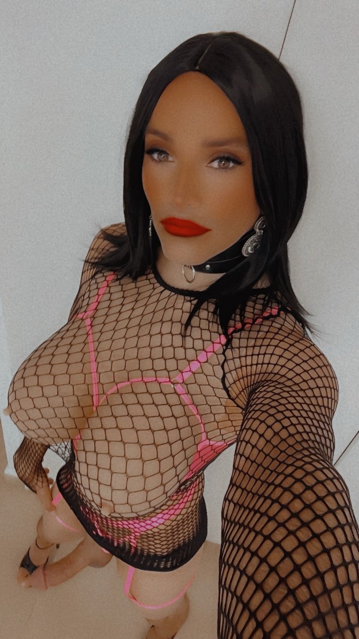 vendo vídeos caseros muy calientes 2×15€, 3×20€