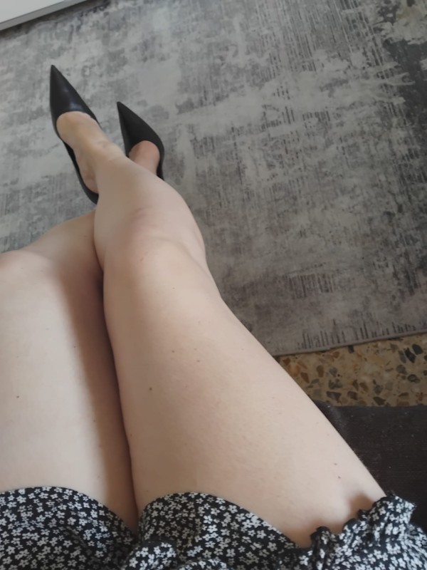 NOVEDAD ACOMPAÑANTE CARIÑOSA PLACER EN PURO ESTADO