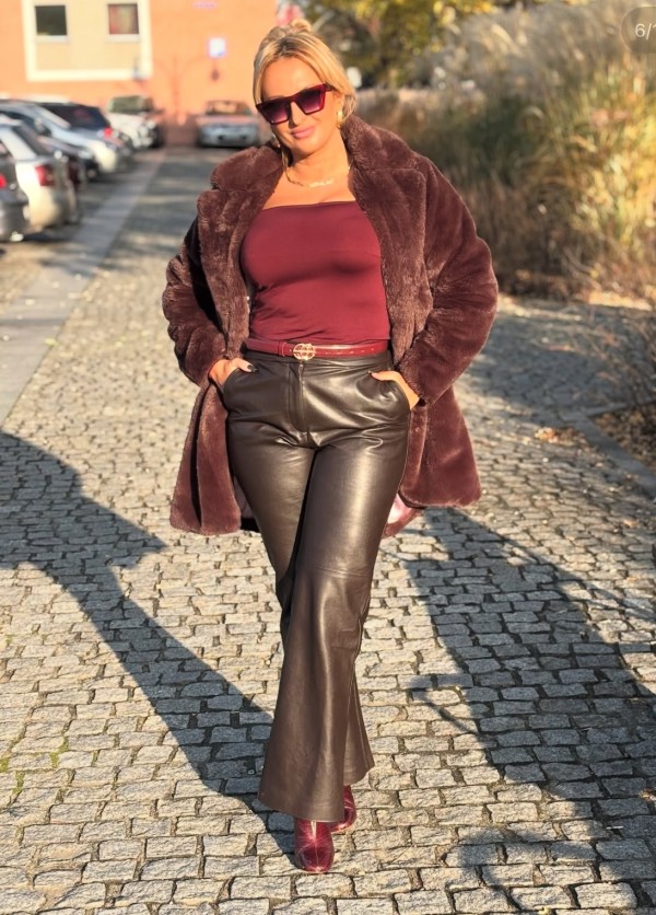 Madurita cariñosa que sabe lo que quieres, amante perfecta