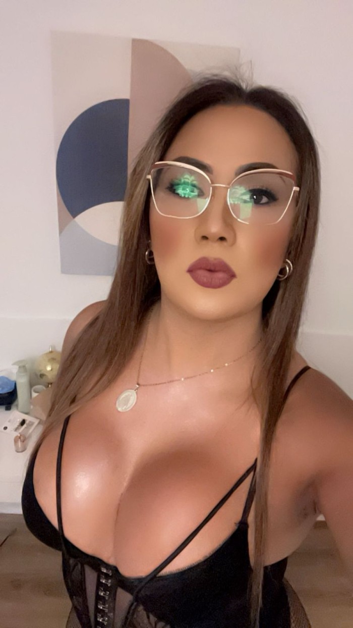 NOVEDAD BELLA TRANS FEMENINA PURA DINAMITA SEXUAL