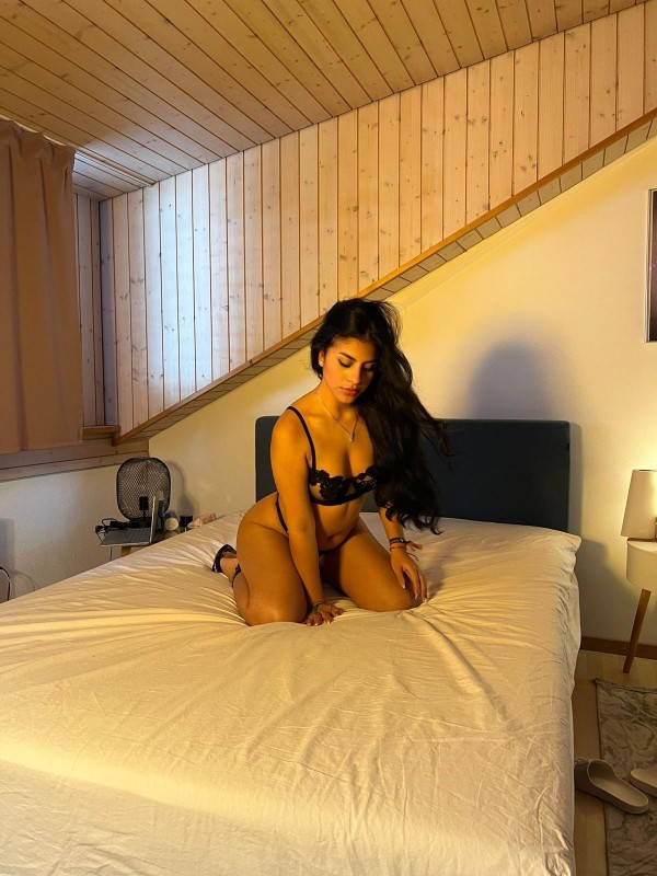 CATALINA. PURO MORBO, SOY UNA NENITA MUY PERVERSA