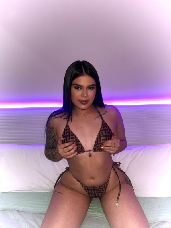 JOVENCITA. colombiana RECIEN LLEGADA Bárbara