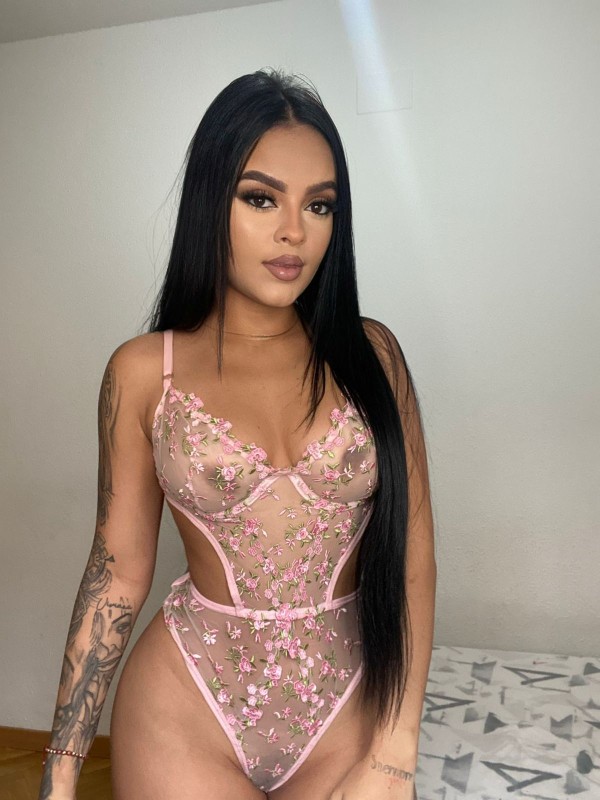 samanta nueva candente cariñosa colombiana