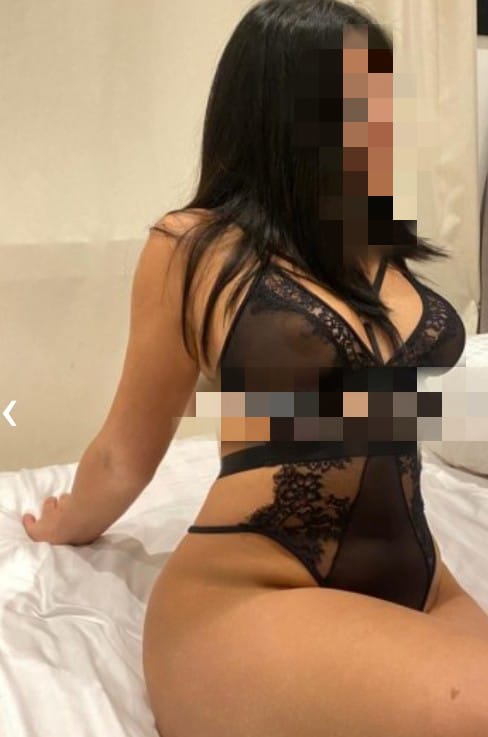 KAROL 38 años, PIERDE EL CONTROL A MI LADO…