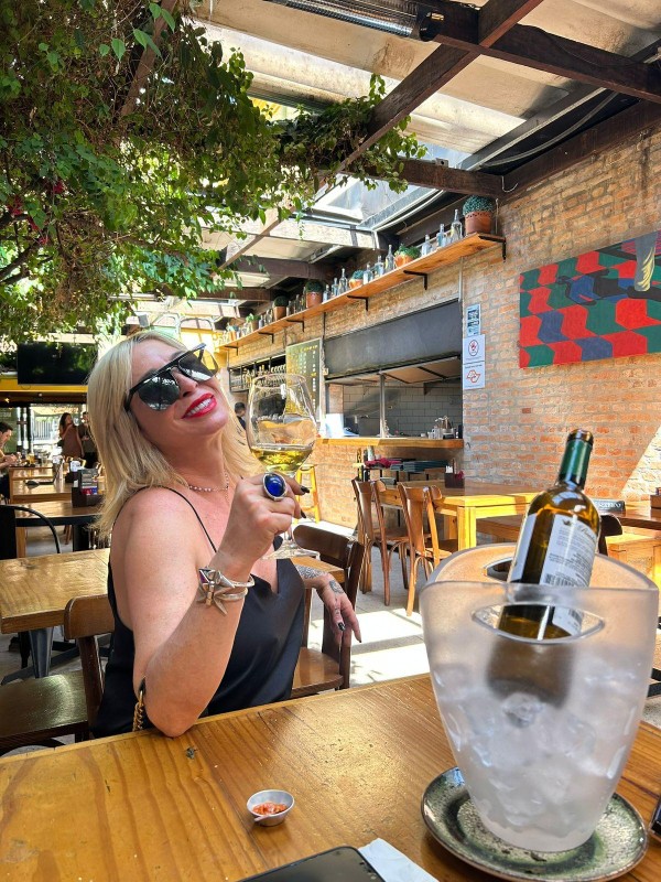 VALENTINA: TU FANTASÍA BRASILEÑA HECHA REALIDAD